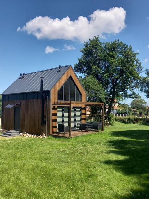 Property building, Garden, Garden view