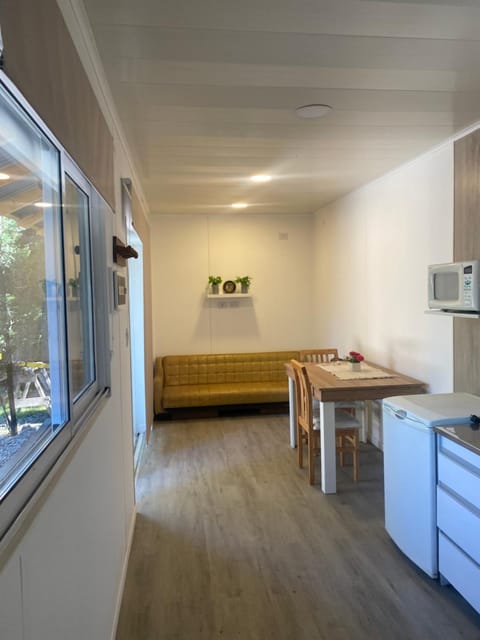 View (from property/room), Kitchen or kitchenette