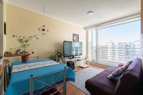 Communal lounge/ TV room, Living room, Dining area