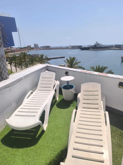 Balcony/Terrace, Balcony/Terrace, Sea view, sunbed