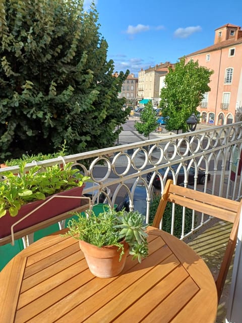 Appartement hyper-centre Issoire Apartment in Issoire