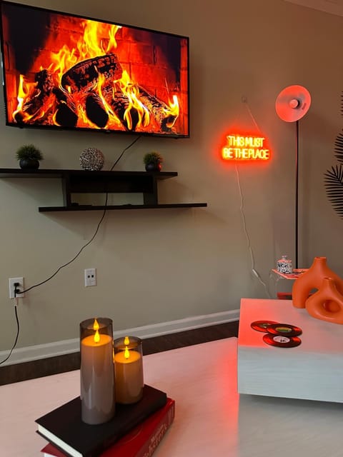 Cozy King 2 bedroom at Easton near Airport Apartment in Easton