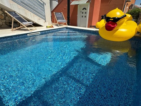 Balcony/Terrace, Living room