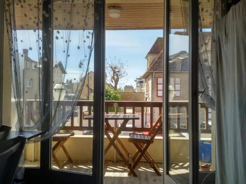 Patio, View (from property/room), Balcony/Terrace