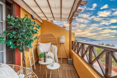 Day, Natural landscape, View (from property/room), Balcony/Terrace, Sea view