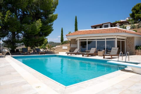 Patio, Swimming pool