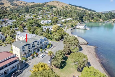 Bird's eye view, Beach, Sea view, Location