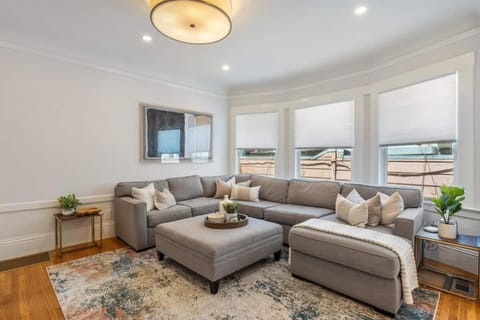 Seventeenth Avenue City Retreat House in San Francisco