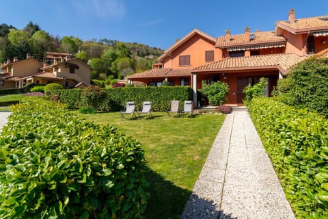 Property building, Garden view