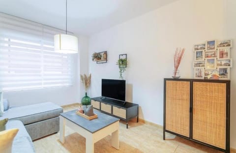 Alicante Centrum - Train Station Apartment in Alicante