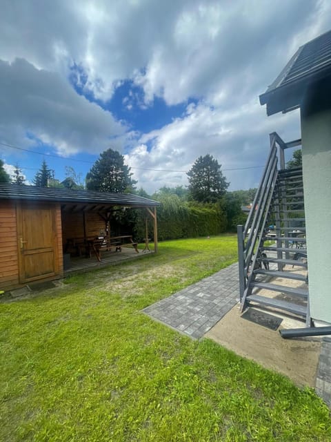 Garden, Balcony/Terrace