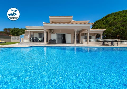 Property building, Pool view, Swimming pool