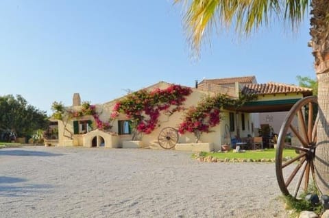 Property building, Facade/entrance, Day, Lobby or reception