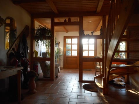Day, Lobby or reception, Internal: Not applicable to any particular room