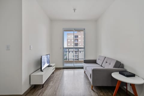 Communal lounge/ TV room, TV and multimedia, Balcony/Terrace, Living room, Seating area