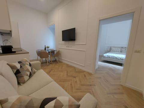 Kitchen or kitchenette, Living room, Seating area