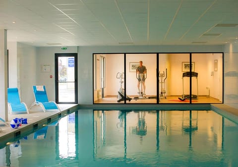 Fitness centre/facilities, Swimming pool, Swimming pool