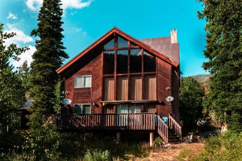 Storm Mountain Escape House in Burnt Flat