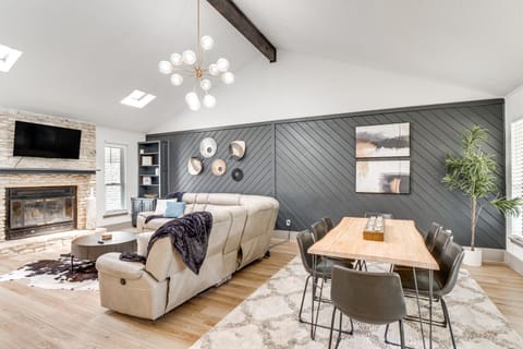 Modern Georgetown Home Less Than 2 Mi to Blue Hole Park! House in Georgetown