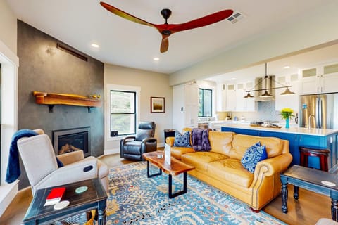 Pacific Paradise House in Washington