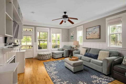 Seascape at Lincoln City House in Lincoln City