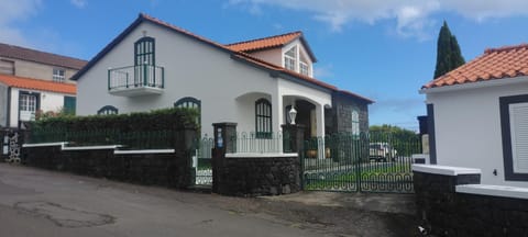 Property building, Street view