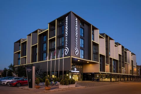 Property building, Facade/entrance, Night, Sunset