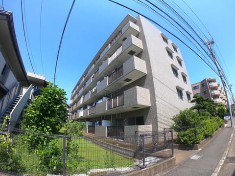 Property building, Day, Neighbourhood, Street view