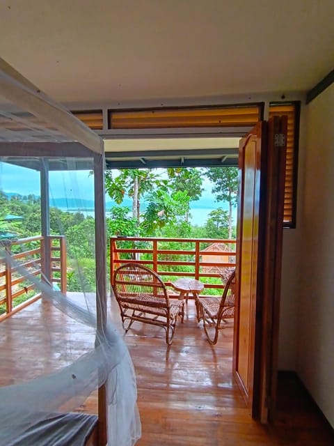 View (from property/room), Balcony/Terrace, Bedroom