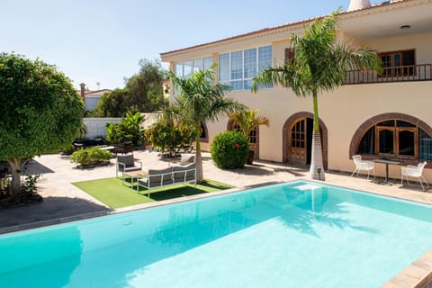 Patio, Garden view, Swimming pool