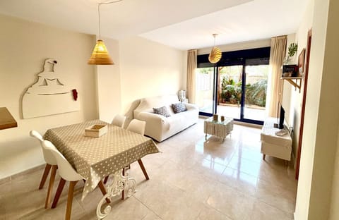 Sun & Sea Daimus Apartment in Daimús