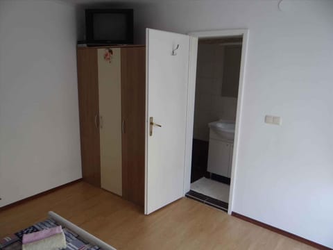 Studio Supetarska Draga - Insel Rab 16463 Apartment in Supetarska Draga