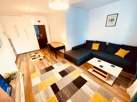 Bed, Living room, Seating area, Bedroom
