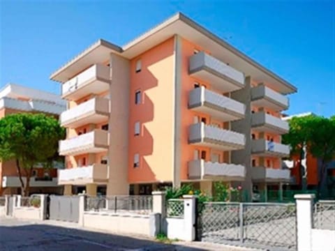 Property building, Summer