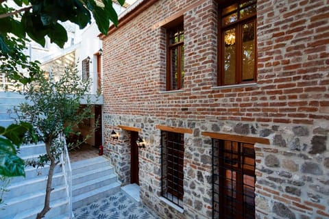 Zeytinli Taş Ev Villa in Izmir
