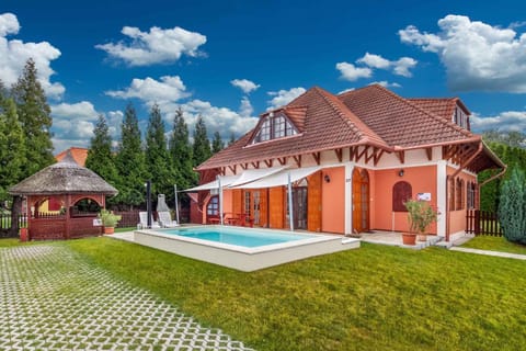 Property building, Summer