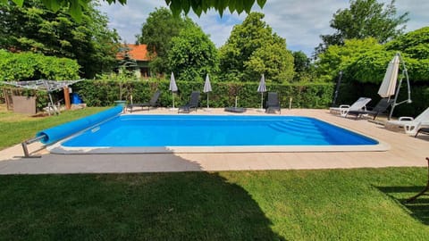 Summer, Swimming pool