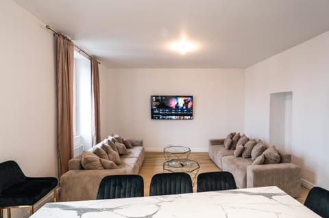 Villamoon Maison vue sur le port et la ville close Apartment in Concarneau