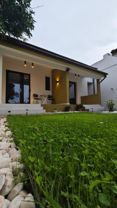 Property building, Garden, Garden view