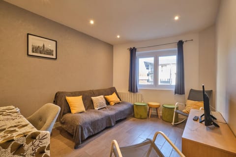 Property building, Living room