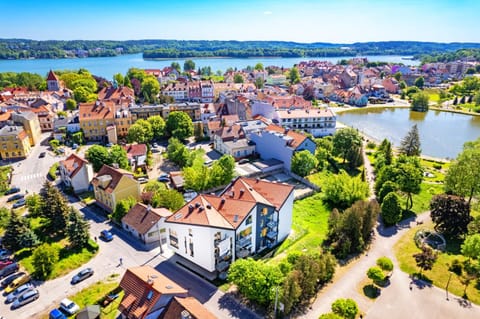 Property building, Nearby landmark, Bird's eye view