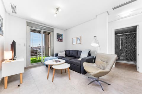Communal lounge/ TV room, Living room