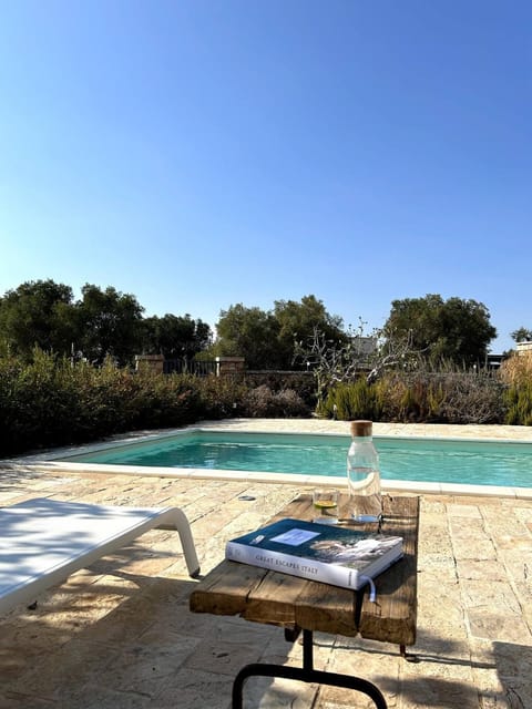 Pool view, Swimming pool, sunbed