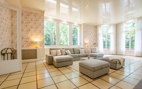 La demeure du lac d'orient House in Bourgogne-Franche-Comté