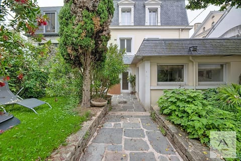 Villa Bougainville Apartment in St-Malo