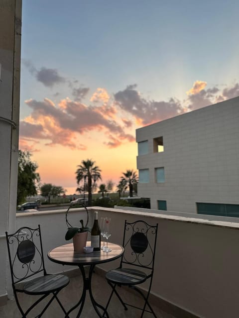 View (from property/room), Balcony/Terrace, Sunset