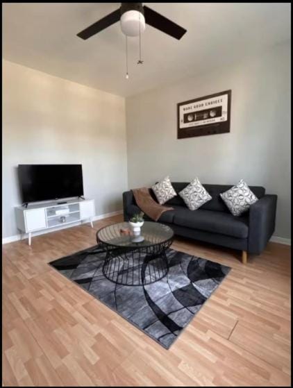 Chic City Escape Apartment in Berwyn