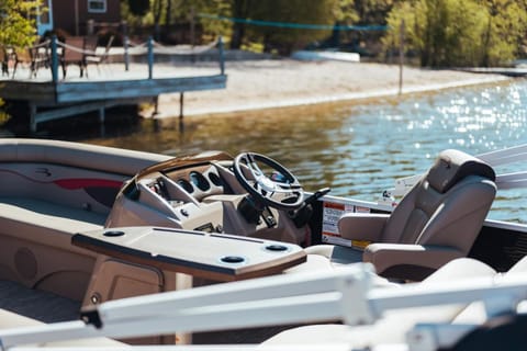 Spider Lake l Bonfires l Beach l Hot Tub l Sauna House in Spider Lake