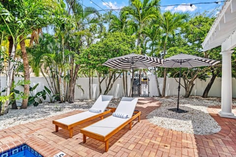 Five Palms - 354 House in Saint Armands Key