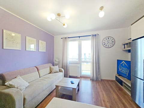 Kitchen or kitchenette, Living room, Seating area